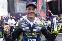 Supersport-WM Indonesien: Weltmeister Dominique Aegerter gewinnt Lauf 2