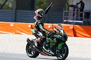 Rea : "Nous nous battons avec une main dans le dos"