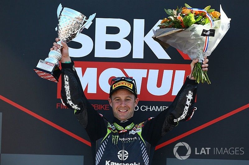 Rea na twaalfde overwinning op Assen: “Het gaat nooit vanzelf”