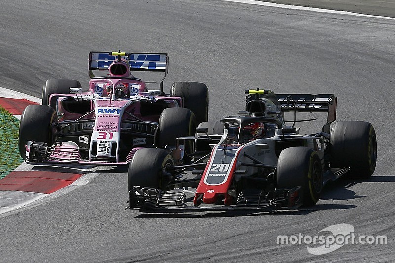 Force India pilotları, zorlu hafta sonunu çifte puanla kapatmaktan memnun