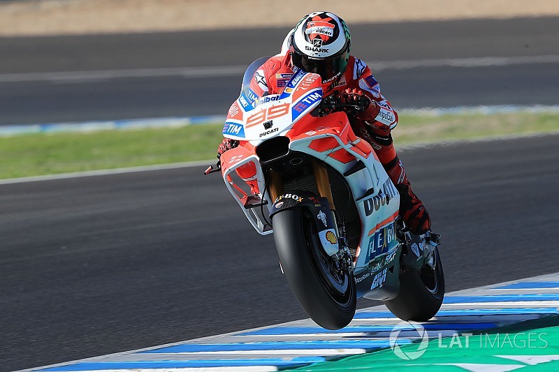 Ducati pede para Lorenzo "provar ser o campeão que tem sido"