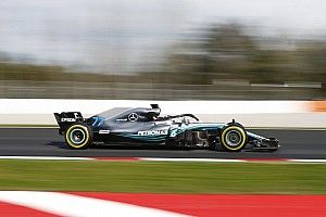 Végsebességek Barcelonából: 334.3 km/órával ment Bottas