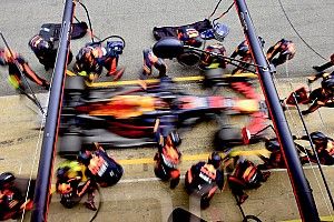Росберг о Ферстаппене: Не понимаю, зачем он остался в Red Bull