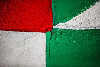 Barrichello és a halálfélelem a betonfal mellett a Magyar Nagydíjon