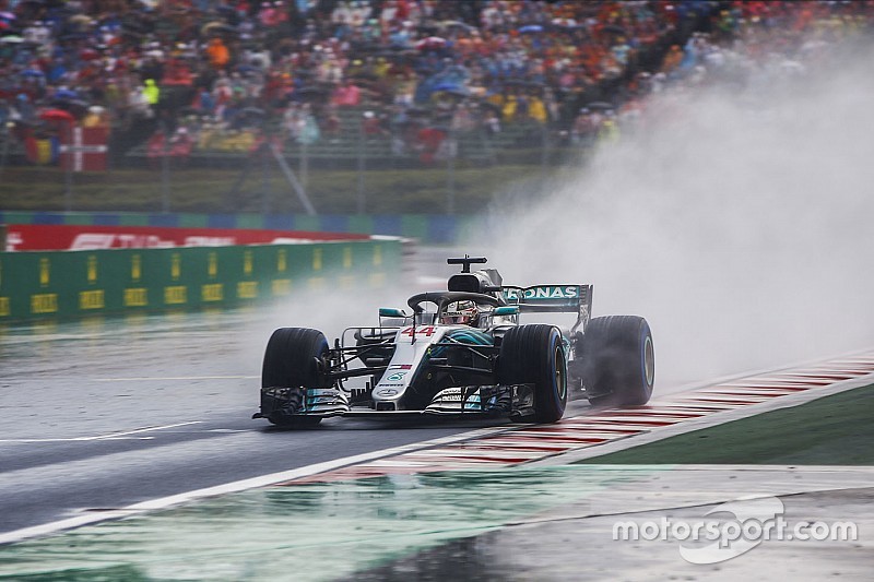 Regen rettet Mercedes: War es wirklich der Hamilton-Faktor?