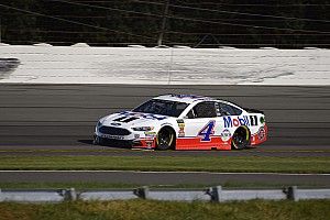 Kevin Harvick wins Stage 2 over Chase Elliott at Pocono
