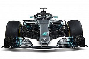 Mercedes a confronto: scopriamo le differenze tra W08 e W09