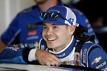 Kyle Larson leads Blaney in first Cup practice at Kentucky