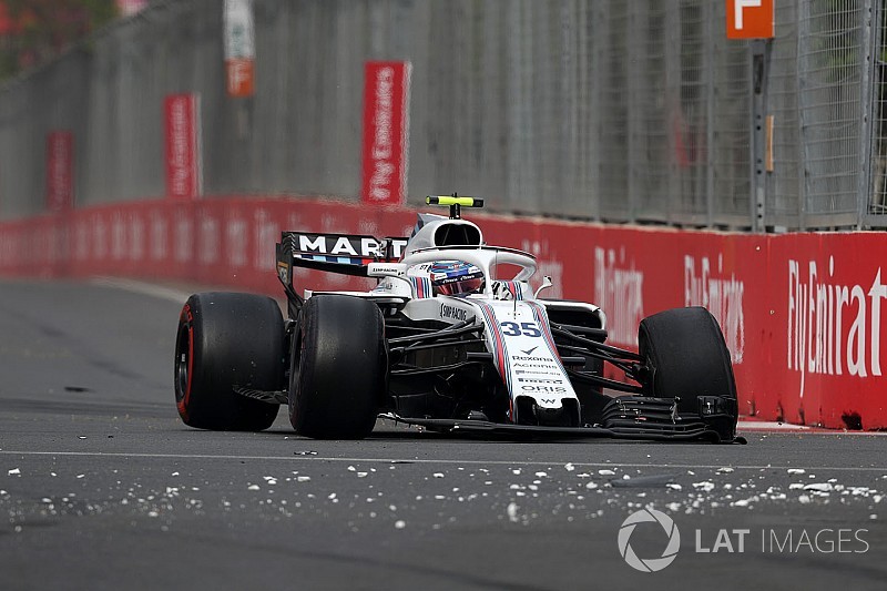 Gridstraf voor Sirotkin na aanrijding in eerste ronde Baku