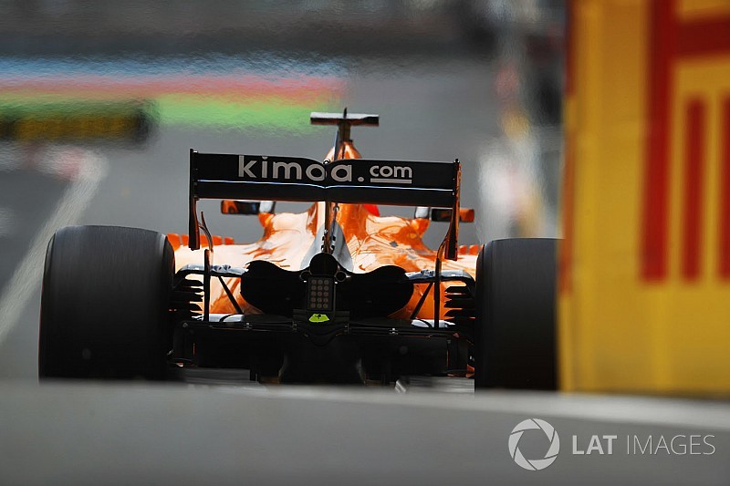 Alonso: Neredeyse Barcelona testindeki araçla yarışıyoruz