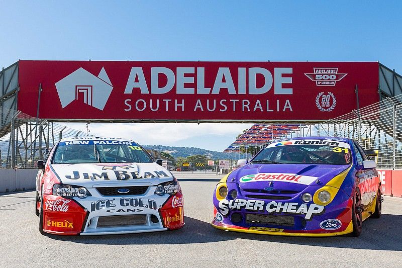 Dick Johnson Racing Falcon and Ellery Motorsport Falcon in Adelaide