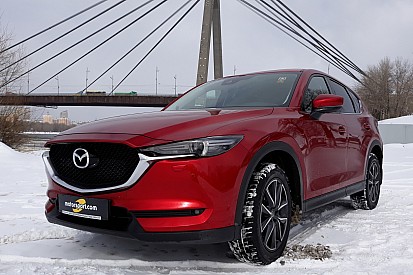 Галерея: кристально червона Mazda CX-5