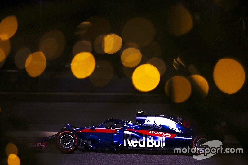 Главные моменты сезона Ф1 в фотографиях: Toro Rosso