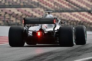 Carros da F1 terão luzes de chuva na asa traseira em 2019