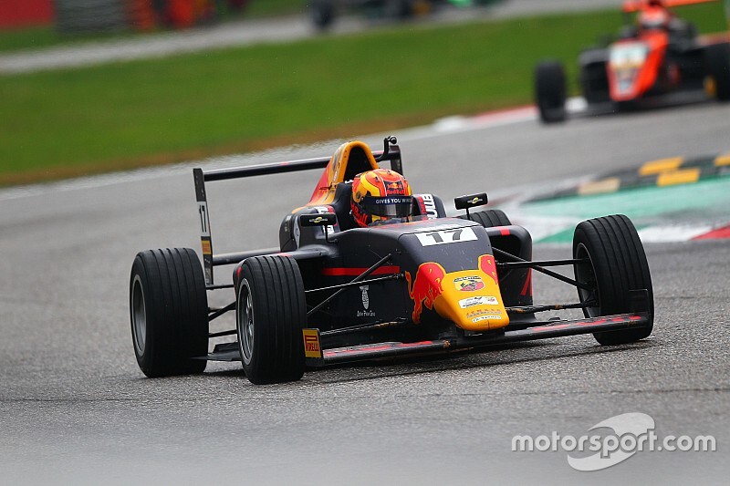 Red Bull stalt protegé bij Van Amersfoort Racing
