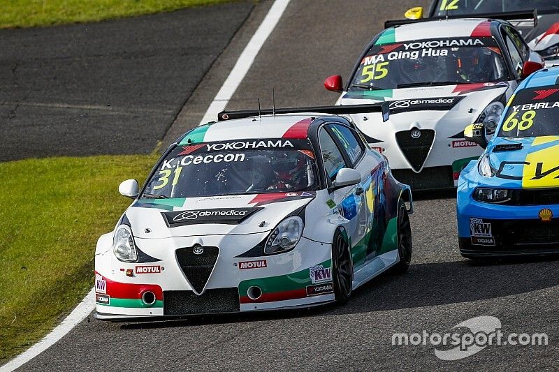 Ceccon penalizzato, Alfa Romeo giù dal podio del WTCR a Suzuka