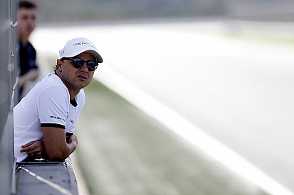 Massa explica crise na Williams, coloca Kubica como piloto pagante e afirma: "Não sinto saudade da F1"