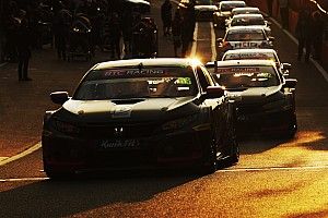 Nagy-Britannia májusig minden motorsport-eseményt beszüntet a koronavírus miatt