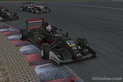 Sette Câmara vence prova de F3 em estreia no automobilismo virtual