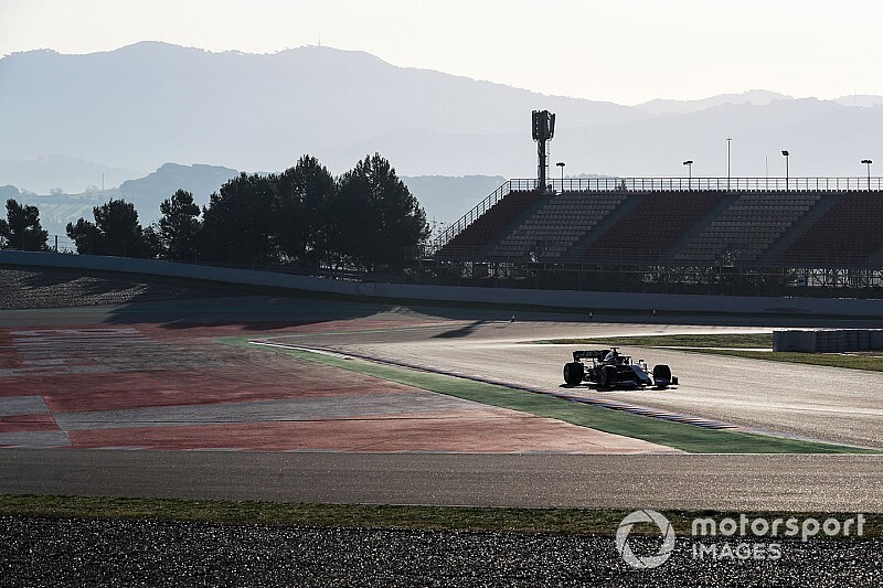Tussentijden dag 1 Formule 1-test Barcelona: 12.00u