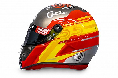 Photos - Les casques de Carlos Sainz et Lando Norris