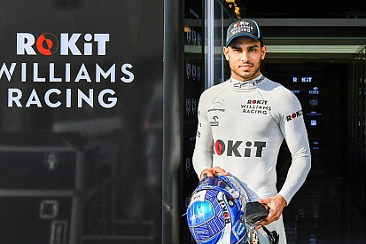 Ниссани стал тест-пилотом Williams и проведет три пятничные тренировки