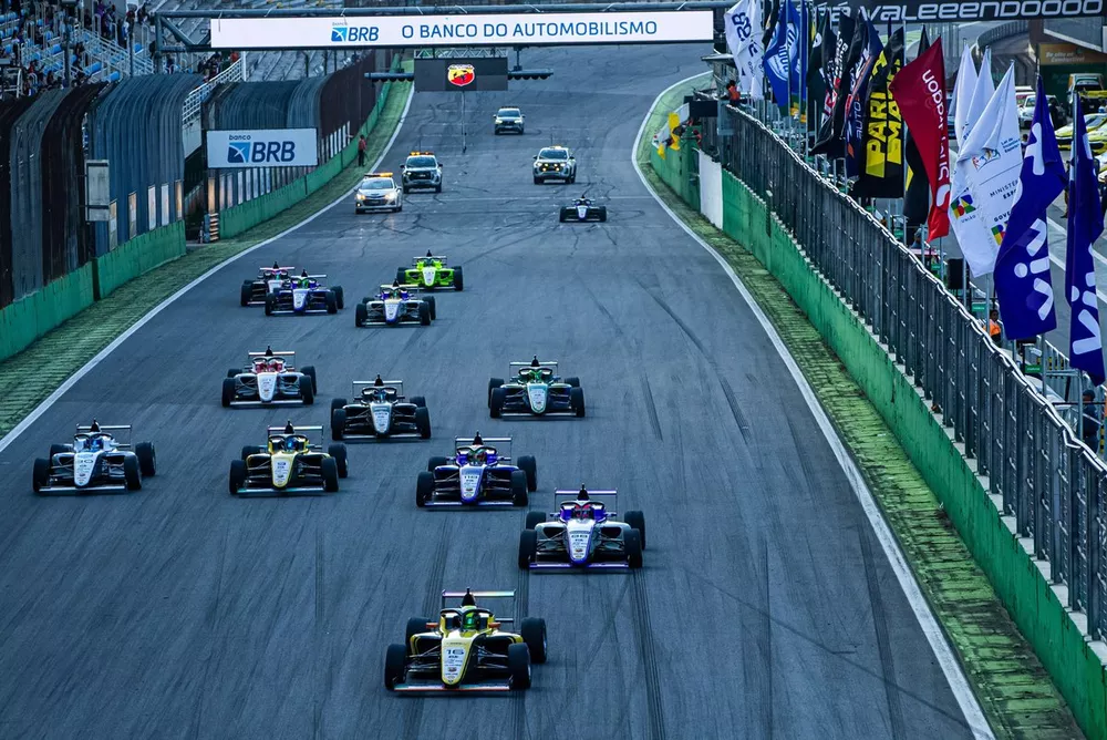 F4 Brasil