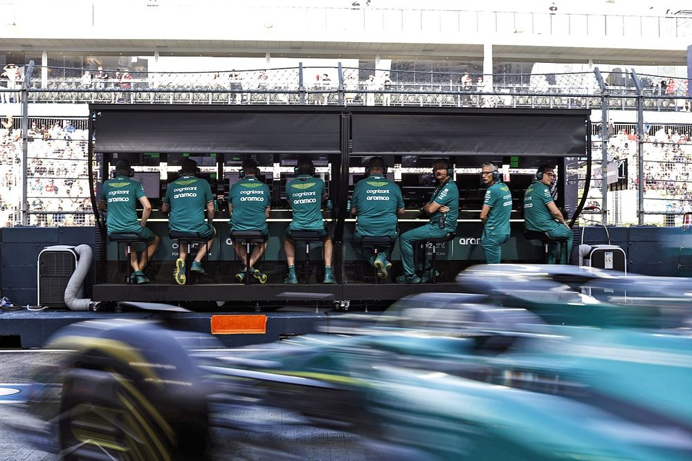 Mike Krack, director de Aston Martin F1 Team, Lance Stroll, Aston Martin AMR23