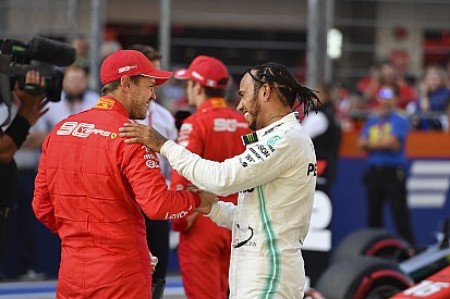 Hamilton punge: "Vettel non è più il numero uno in Ferrari"
