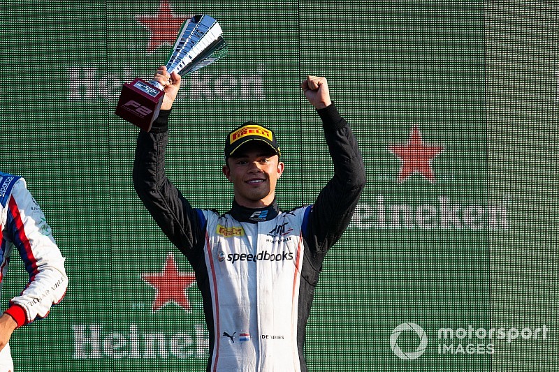 F2 à Monza : entre hommage à Hubert et bonne opération pour De Vries