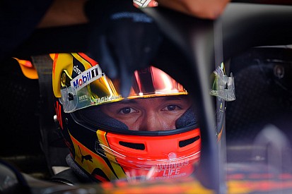 Albonnak nem kellett izgulni a Verstappennel való összehasonlítástól