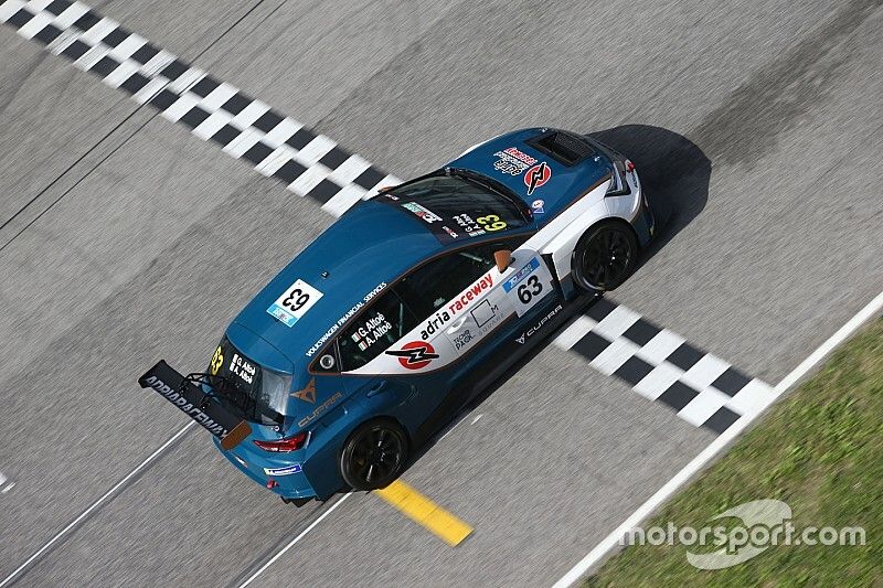 TCR DSG: vincono Dall'Antonia e Piccin, gli Altoè sono Campioni