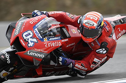 Dovizioso: “Márquez ha sido muy valiente, pero a mí no me impresiona”