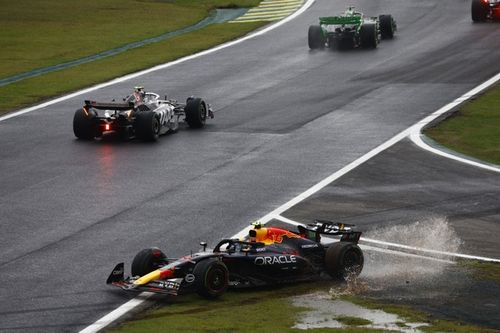 Horner no ve "nada evidente" por lo que Pérez no pueda igualar a Verstappen