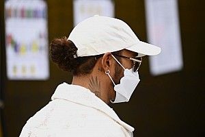 Coulthard: Ez is mutatja, hogy nyomás alatt van Lewis Hamilton