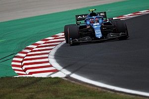 Ocon wil meer baantijd voor rookies: “Heeft mij ook geholpen”