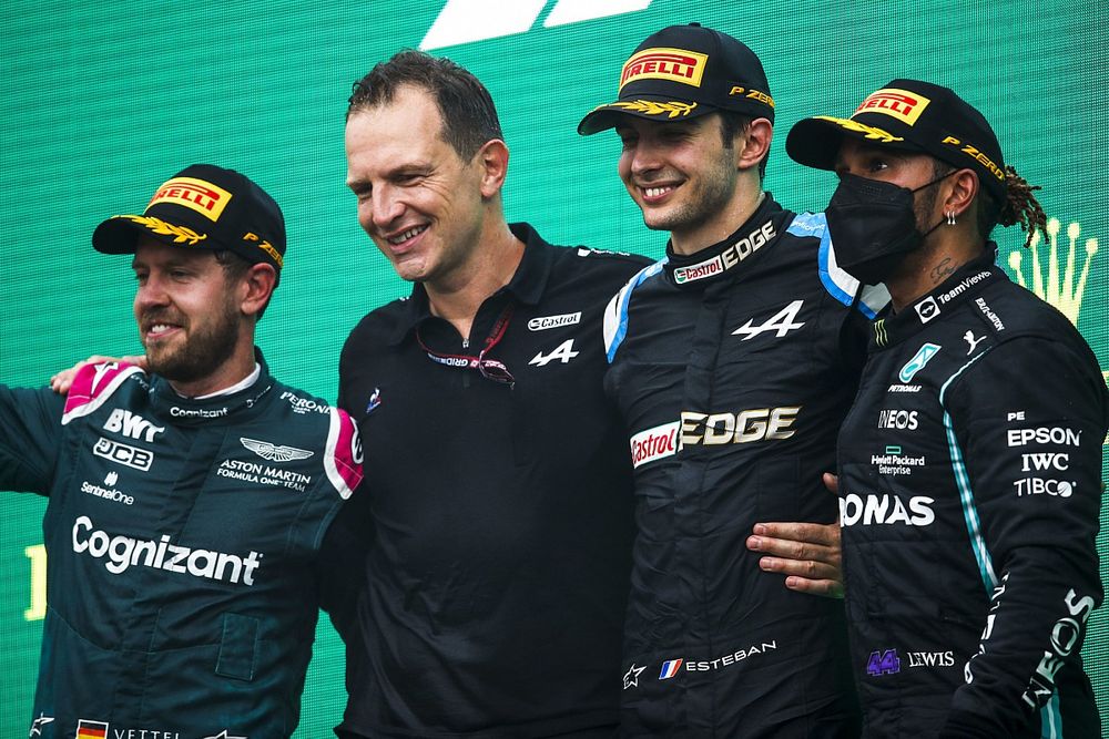 Sokat változtak az F1-es világbajnoki cím szorzói két futam alatt