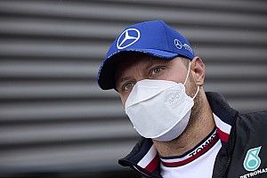 Kimi Raikkonen Gantung Helm, Alfa Romeo Diyakini Line Up Baru