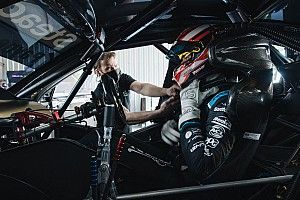 Payne gets 2022 Super2 seat as Supercars door closes