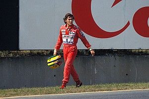 Senna és Prost legendás ütközése: Ayrton bajnok is lett