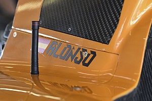 Vídeo: así monta McLaren el IndyCar de Alonso