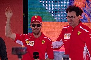 Бинотто: Ferrari уволила Феттеля из-за коронавируса