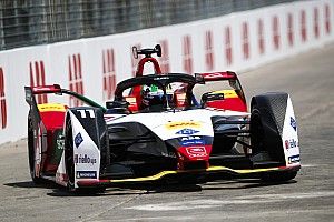 EL1 - Di Grassi en tête, Buemi dans le mur