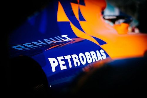 McLaren n'utilise pas les produits Petrobras en début de saison