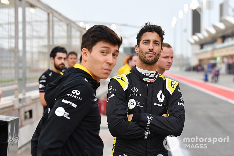 Ricciardo nem bírta ki, újra dalra fakadt: videó