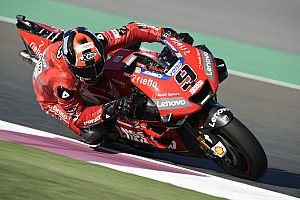 MotoGP Qatar: Petrucci kuasai warm-up, Rossi ke-11