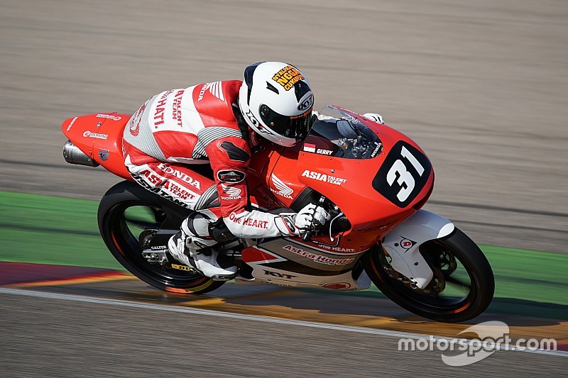 CEV Moto3 Aragon: Finis ke-16, Gerry Salim catat kemajuan