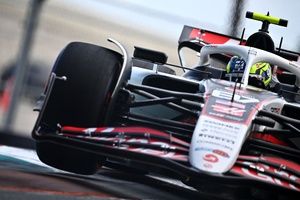 Haas: las novedades para Imola decidirán el destino del VF-25