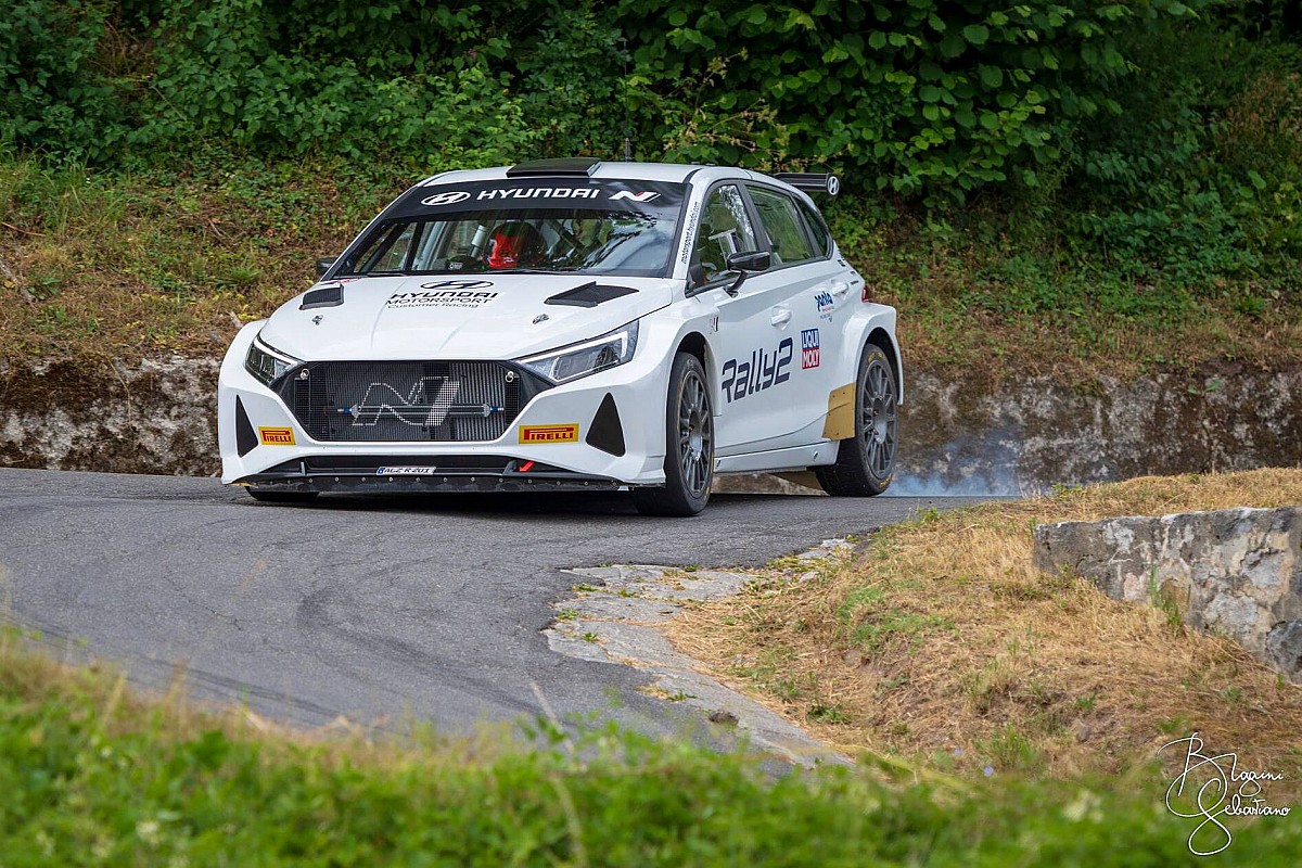 Huttunen ponownie w i20 N Rally2