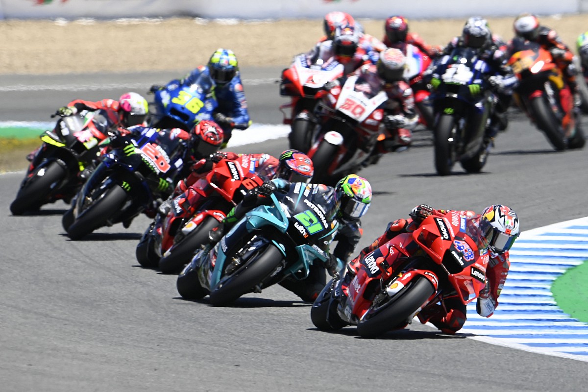 Провал лидера и успех аутсайдера: стартовая решетка гонки MotoGP в Ле-Мане